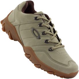 tenis oakley quarter