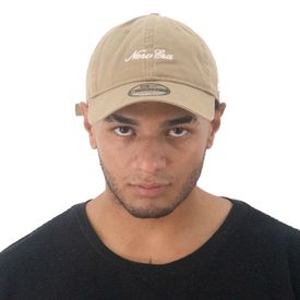 1000939766_1